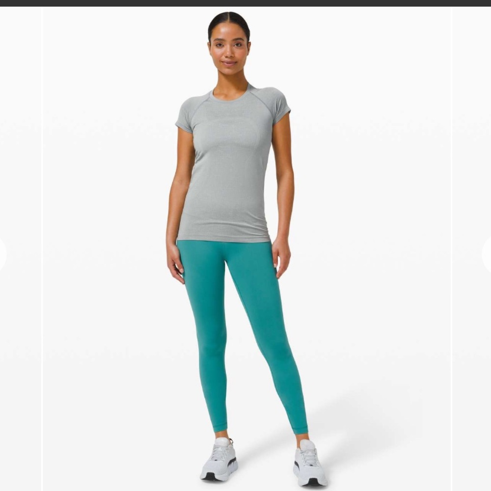 Lululemon Swiftly tech short sleeve 2.0
